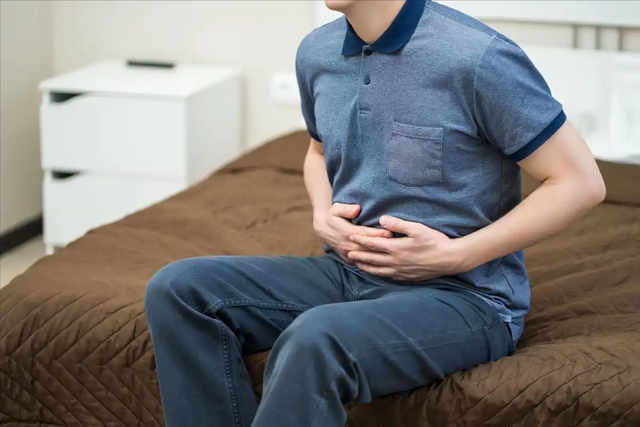 很多人常忽略！腎如果有病「晚上睡覺會有3現象」　醫生示警：「發現時通常太晚了...」
