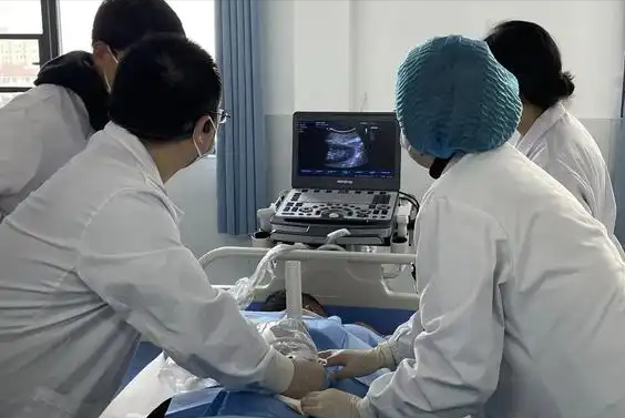 很多人常忽略！腎如果有病「晚上睡覺會有3現象」　醫生示警：「發現時通常太晚了...」