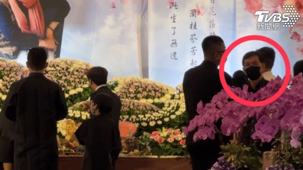 今天告別式！73歲政壇大咖「悲送最愛的她」：此生了無遺憾