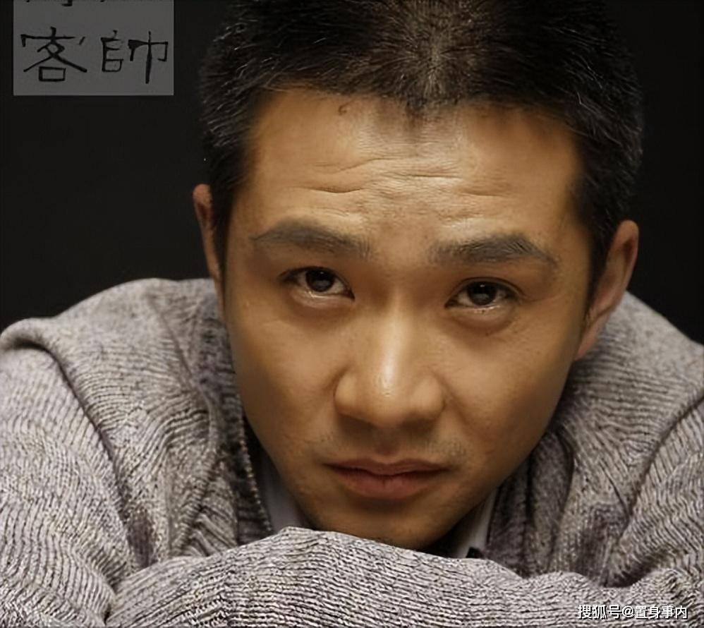 寵老婆23年！帥氣男星「娶上海普女為妻」收入全上交　「全家都把她當寶」讚：魅力在這裡