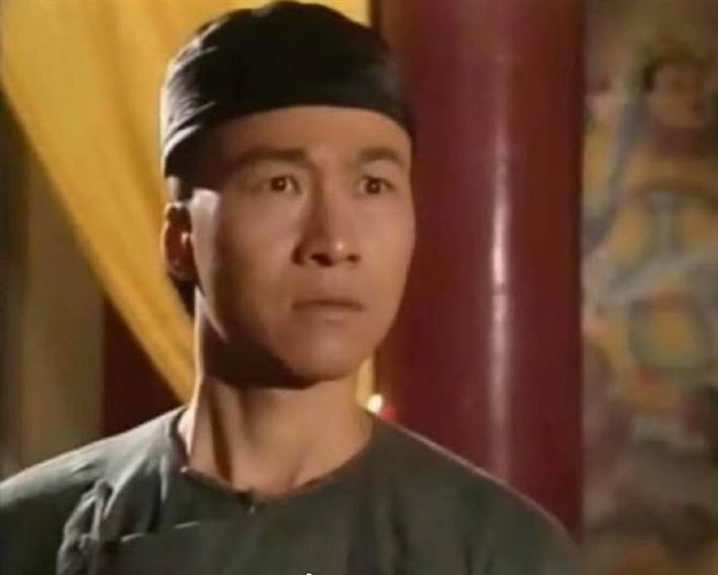 捐贈大體！69歲男星遺愛人間「死因不是漸凍症」 妻悲曝遺願：「像小嬰兒般睡著了」。