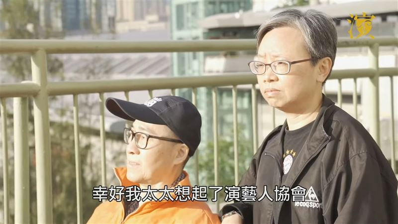捐贈大體！69歲男星遺愛人間「死因不是漸凍症」 妻悲曝遺願：「像小嬰兒般睡著了」。