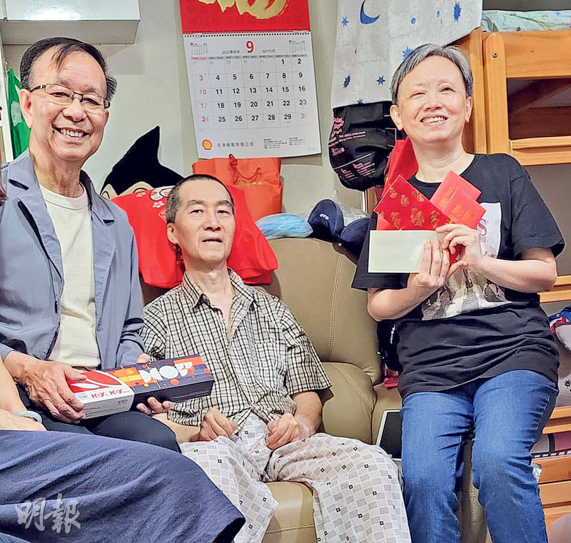 捐贈大體！69歲男星遺愛人間「死因不是漸凍症」 妻悲曝遺願：「像小嬰兒般睡著了」。