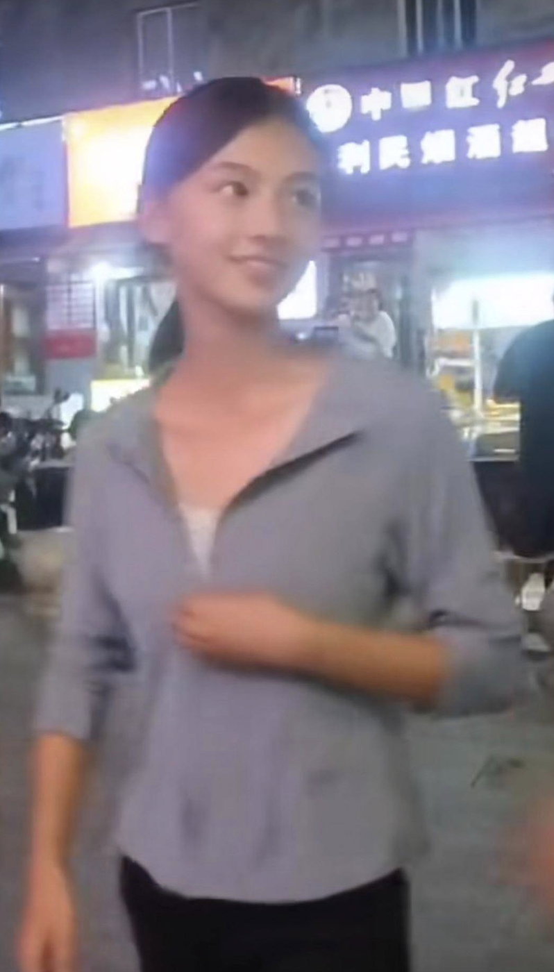 15歲清純少女「激似張柏芝」！街拍影片「40萬按讚爆紅」于正出手搶人了