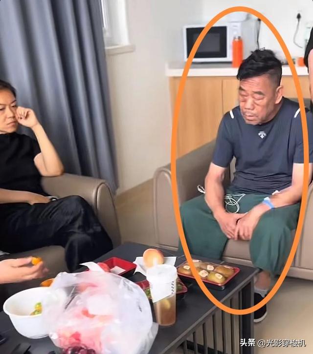 悲痛／資深大咖驟逝！兒遭全網轟「是他害死爸爸」　來不及送別「生前盡孝畫面曝」