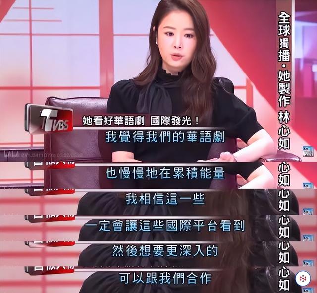 赴馬爾地夫度假！49歲女星「撅起酒窩甜笑」少女感十足　尪親自掌鏡「滿眼都是老婆」互動太甜蜜