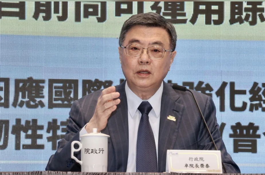 全民普發1萬沒了？行政院長坦言「天人交戰」：發了會很慘....