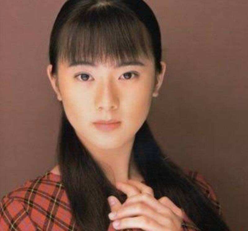 45歲資深女星驟逝！警方破門而入「大體嚴重腐敗」　「生前3嫁3離」家屬悲喊：不是輕生