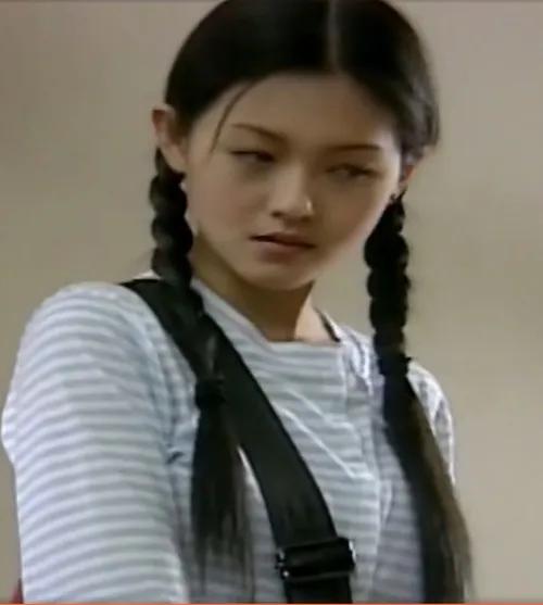 暑假陪兒女旅遊！汪小菲失手「公開11歲小玥兒外貌」照片曝光　粉絲全哭了：「和大S一模一樣...」