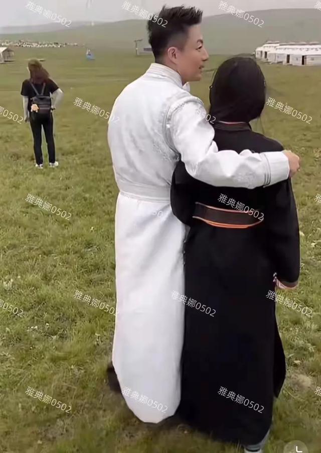 暑假陪兒女旅遊！汪小菲失手「公開11歲小玥兒外貌」照片曝光　粉絲全哭了：「和大S一模一樣...」