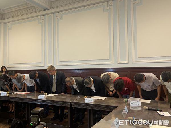 逼抽血換學分！台師大「前國手狠女師」神隱多日出面　當眾痛哭鞠躬：「對不起妳們...」
