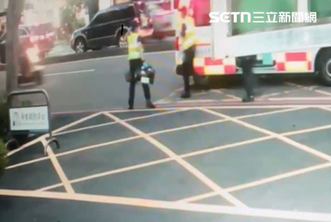 台中1歲男童驚傳「陳屍停車場」死因曝光！警調查驚見：「鄰居犯了致命失誤....」