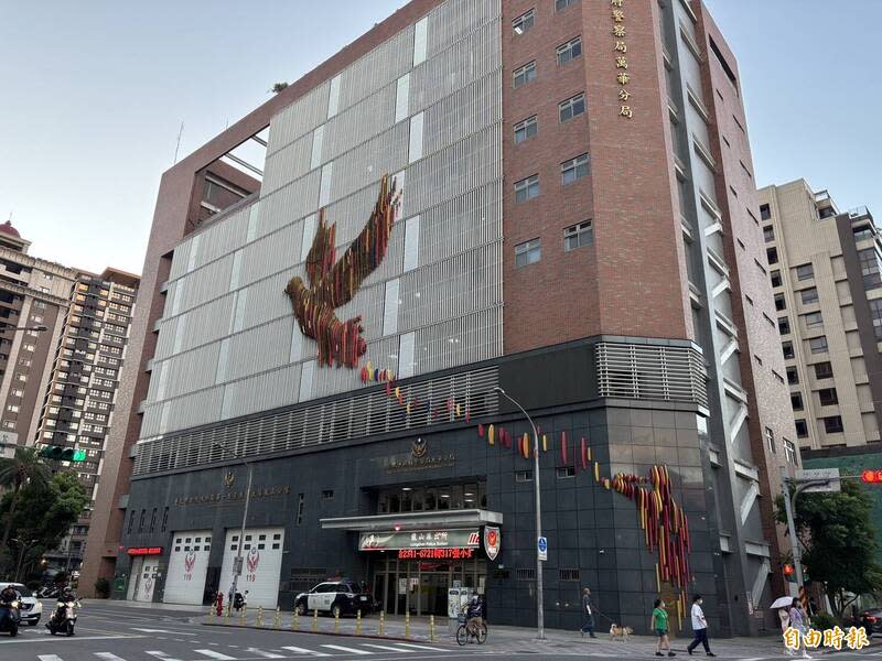 快訊／西門町旅館「驚傳命案」！2男在房內「1死1口吐白沫命危」原因曝光