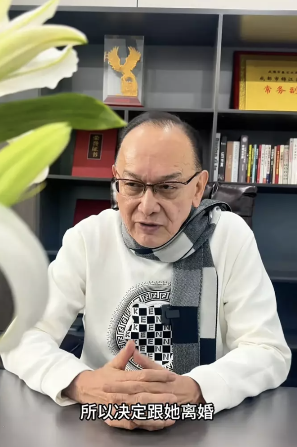 消失近一年！75歲大咖「驚傳住院」半身麻痺　現況曝光「悲吐心聲」：死是應該的
