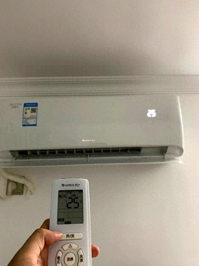 冷氣開錯方式「耗電又容易生病」！　師傅曝「一開機溫度是關鍵」很多人做錯：傷機器又傷荷包