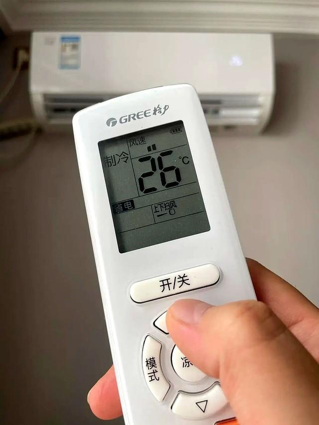 冷氣開錯方式「耗電又容易生病」！　師傅曝「一開機溫度是關鍵」很多人做錯：傷機器又傷荷包