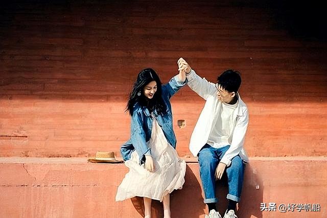 夫妻「最佳年齡差」是多少？不是3歲、也不是5歲...醫生認證「差這歲數都很配」家庭大多幸福❤️