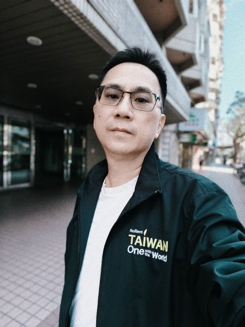 歐陽妮妮兒子生病「秒回台用健保」！56歲大咖酸爆：「連中國人都罵她無恥」