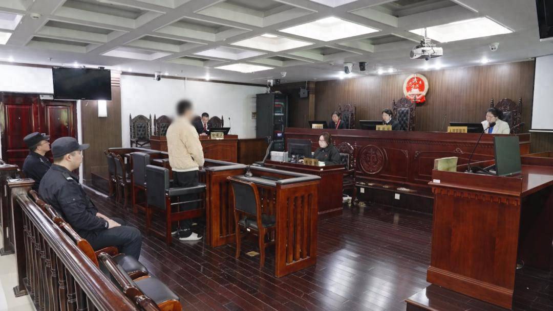 和女友網戀6年轉帳240萬！堅持見面才發現「對象竟是室友」他氣炸告上法院