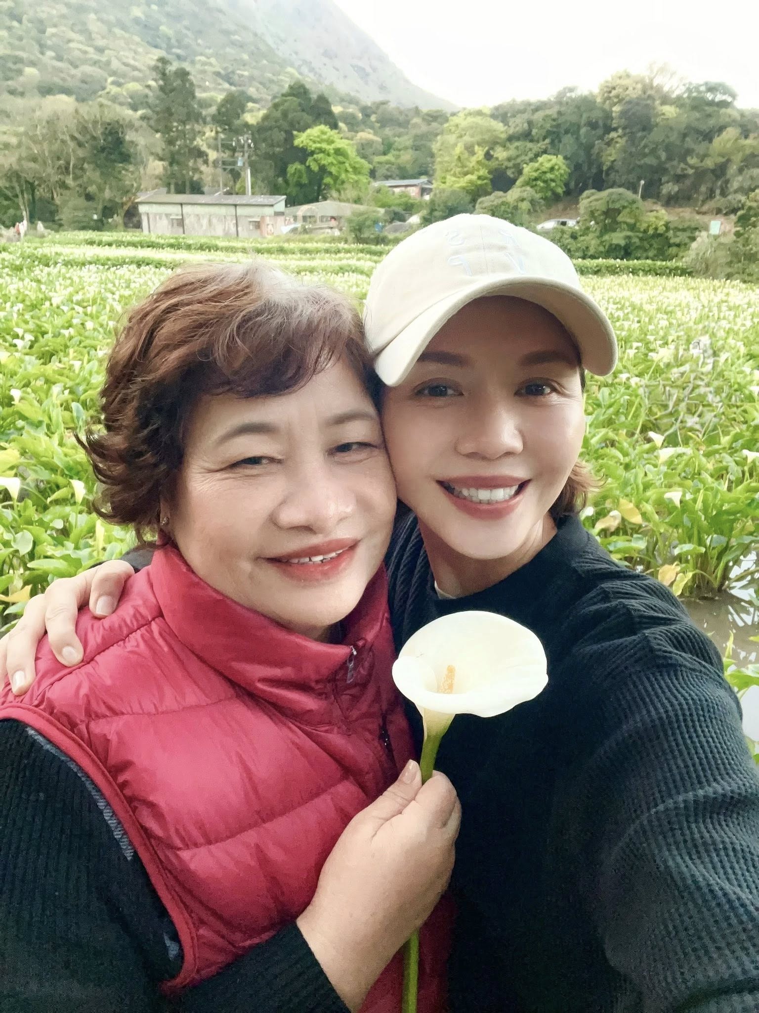 拍戲爆意外！本土女星「從高處跳下」喀一聲　脊椎斷裂嚇喊「下半身癱瘓」