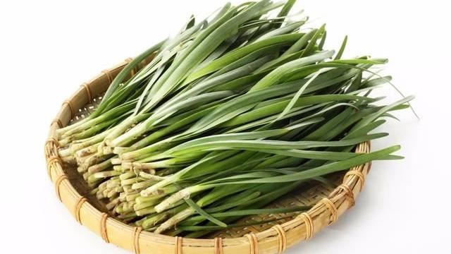 研究發現1蔬菜能「降低70%乳癌風險」！比大蒜營養價值還高又好吃