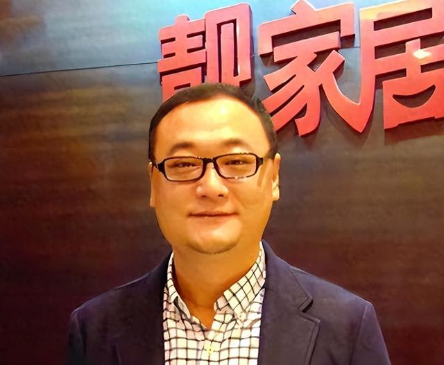 最新／知名公司董事長「驚傳跳樓輕生」！一堆人找上門怒吼：全都是陰謀