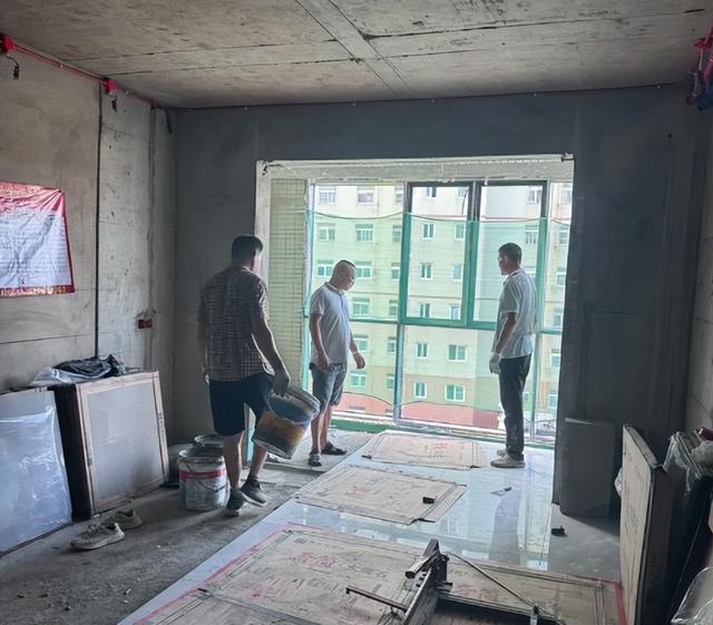 最新／知名公司董事長「驚傳跳樓輕生」！一堆人找上門怒吼：全都是陰謀