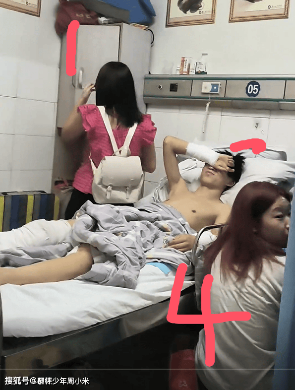 男子受傷住院！爸爸急衝醫院開門看傻：看來我白擔心了