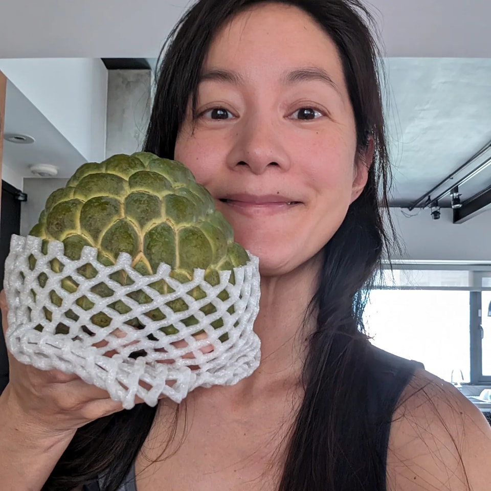 45歲Janet罹怪病！驚傳「高燒飆破40度」脖子全紅腫　查不出病因「改做一事」：症狀全消失