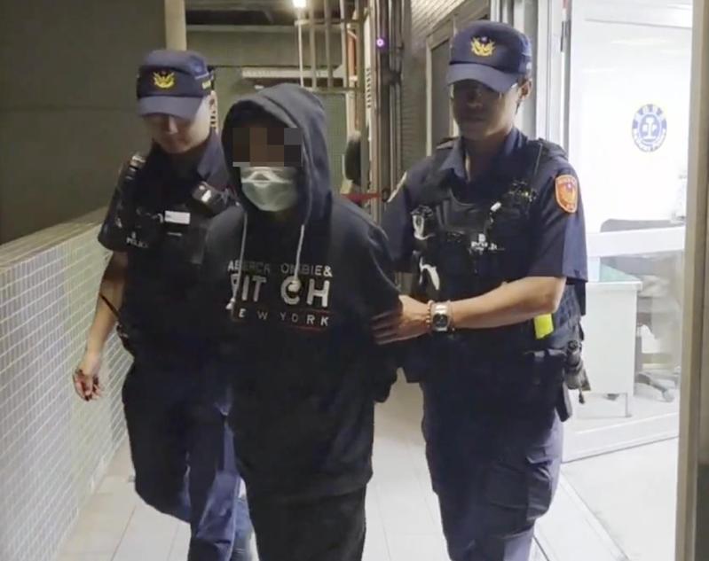 又無視保護令！台中驚傳「母女車站遭砍」　乘客嚇傻「現場整片紅」