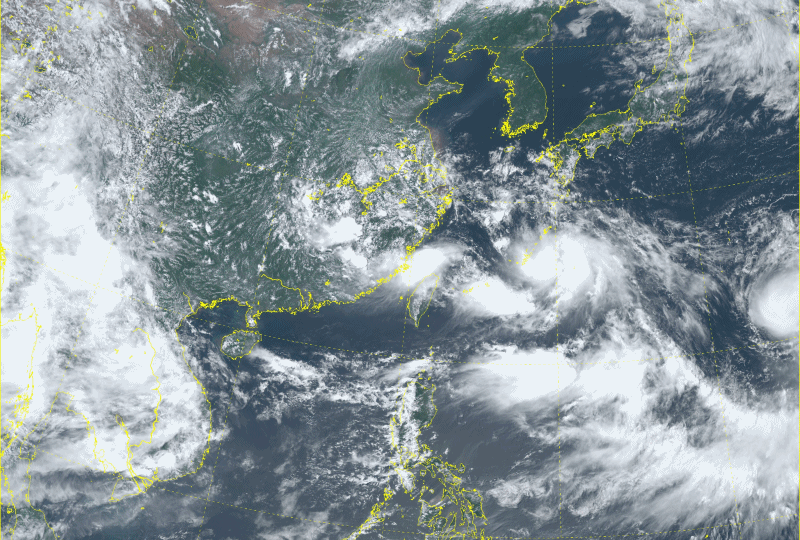 竹節草颱風大復活！巨型環流夾擊「紫爆豪雨炸7天」　氣象署點名「這時候雨勢最強」：全台躲不過