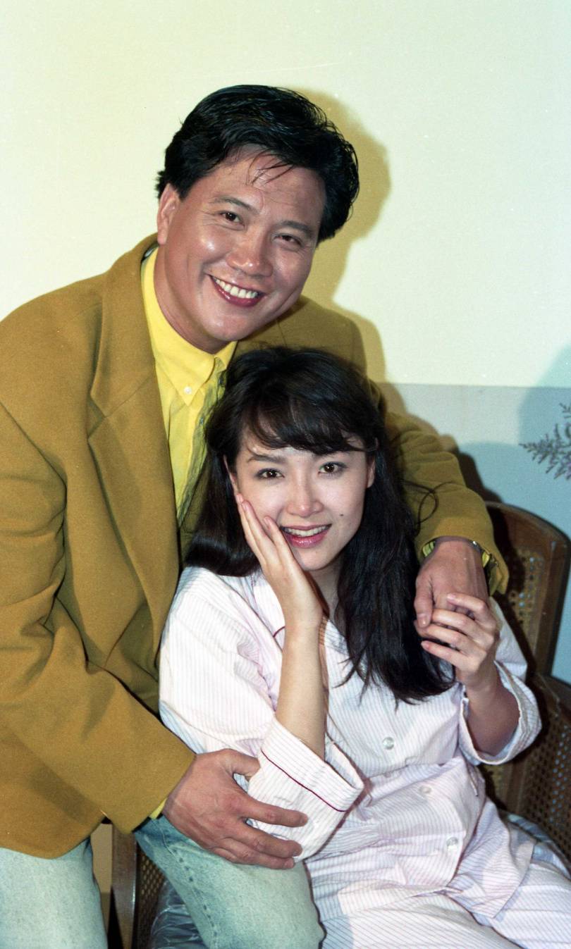 當年的男神收割機！67歲資深女星「2度失婚當小三」單身至今　突PO照「公開素顏真面目」網驚：崩壞了