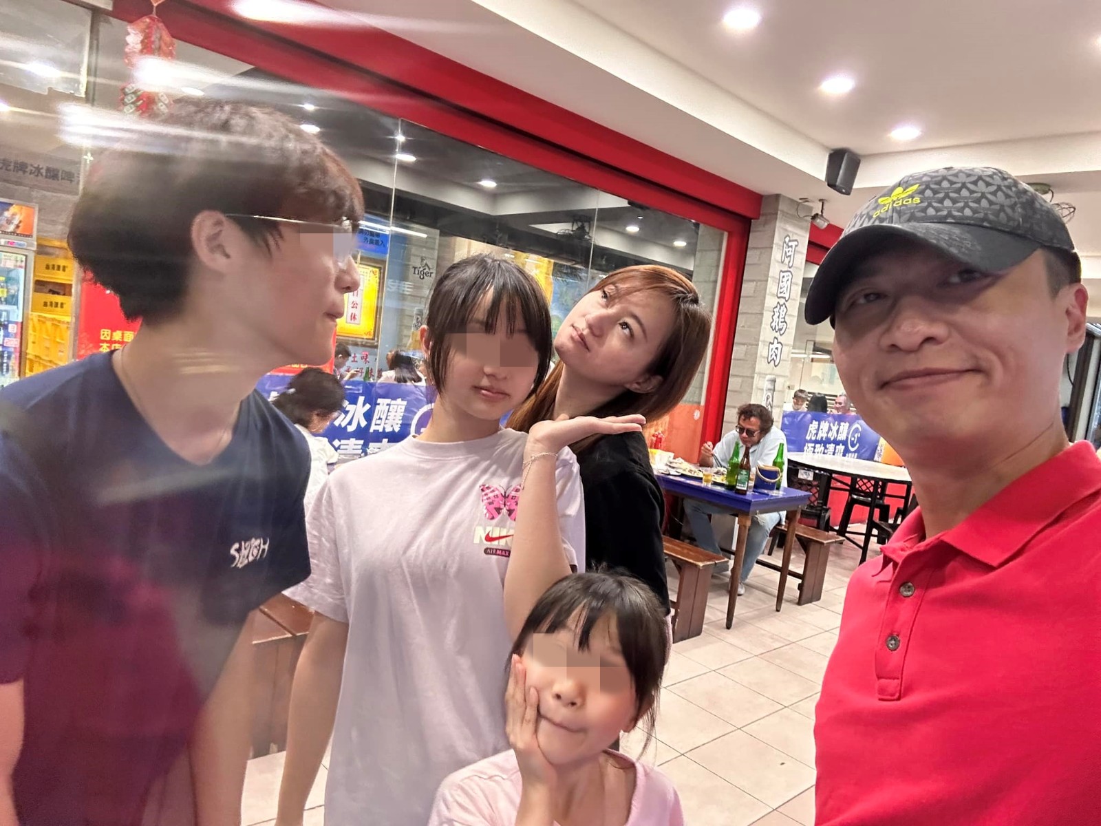 才爆出離婚！45歲台語歌王「無預警離開」　坦言「最對不起孩子們」黯然收攤