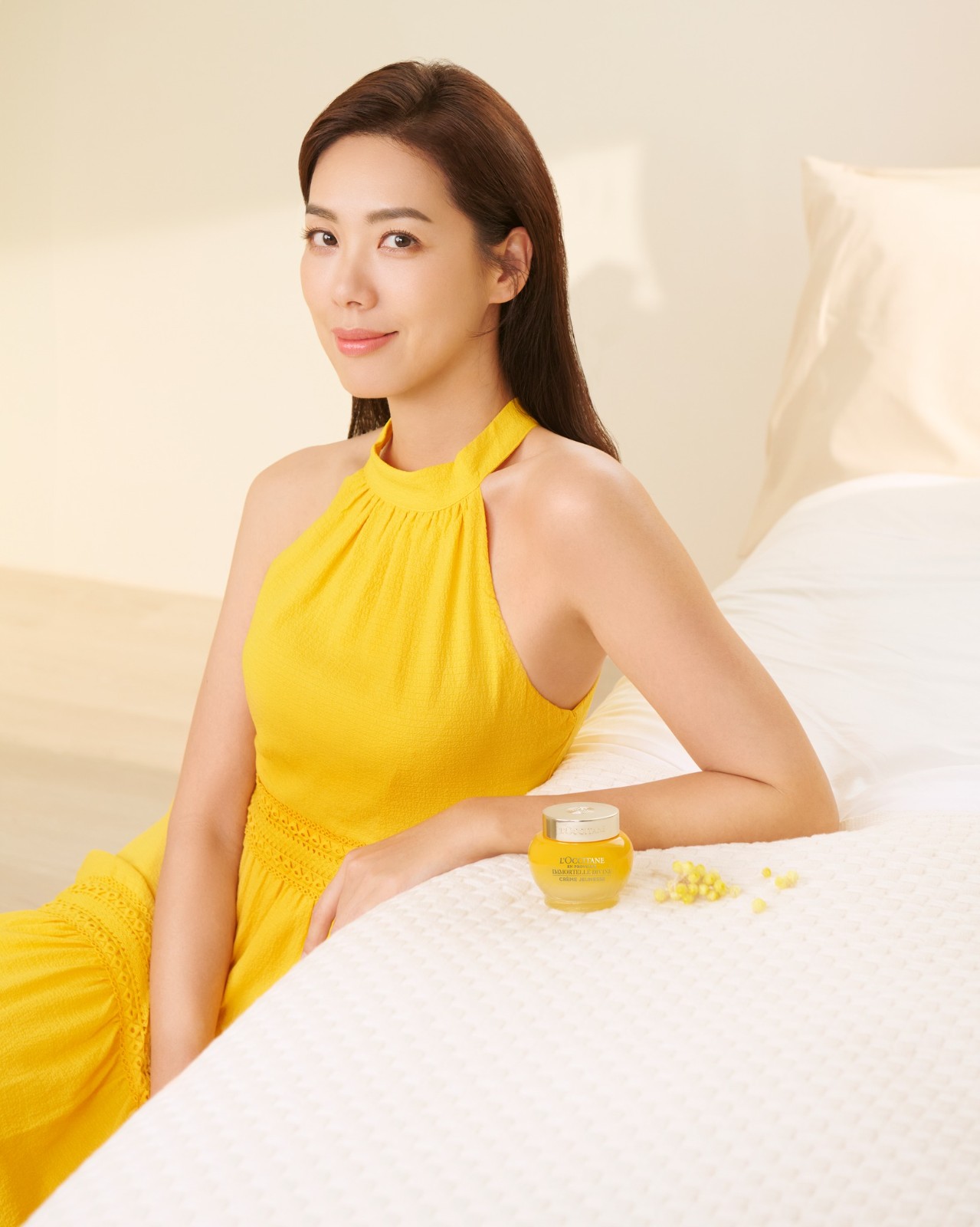 44歲資深女星「 宣布全家離開台灣」！自爆「因1事快崩潰」：每天都好想回去...