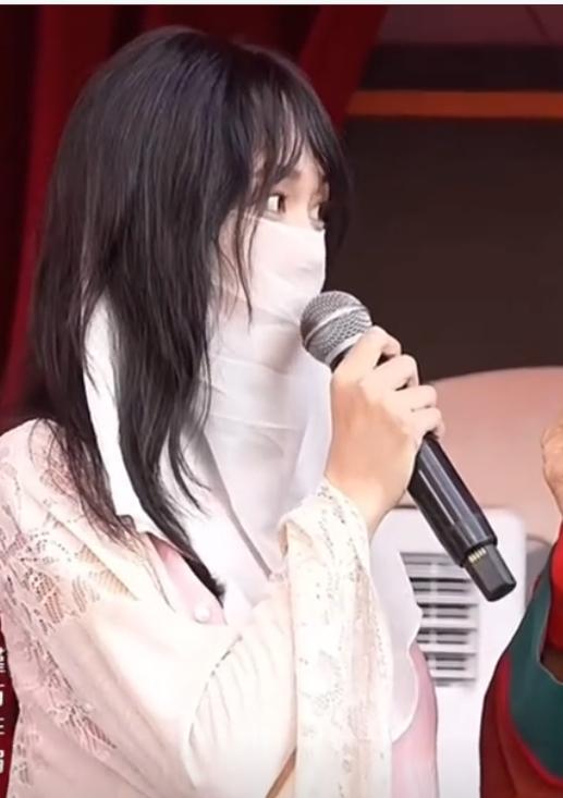 公開相親翻車！28歲面紗女「開口討聘金4000萬」被罵翻　網起底「真實面貌曝光」全怒了：誰看得上妳