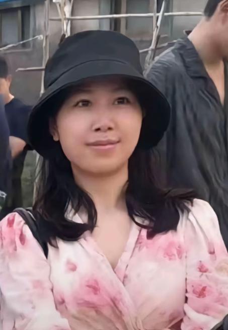 公開相親翻車！28歲面紗女「開口討聘金4000萬」被罵翻　網起底「真實面貌曝光」全怒了：誰看得上妳
