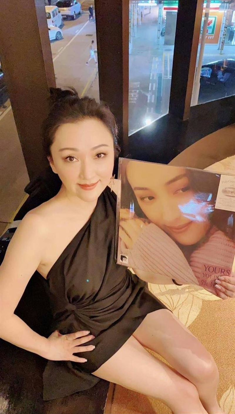 欠債千萬下海拍片！玉女歌手悲吐「像地獄一樣」　認了沉淪毒海「未婚生子近況曝」