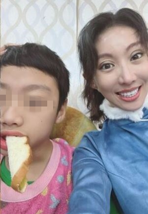 當年縫子宮保胎！本土女星「15歲兒發病去世」　2天後「孩子託夢了」她淚崩