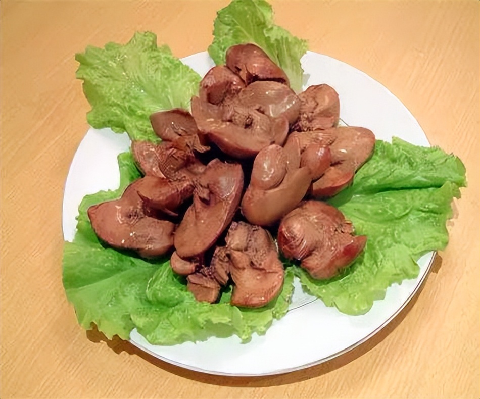 膽固醇冠軍被揪出！它是肥肉25倍「簡直血管殺手」　醫生：越吃血管越塞「很多人還吃它補身體」