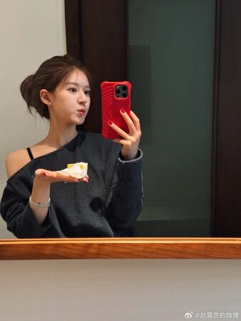正式撕破臉！當紅女星怒控公司「把我鎖在飯店驅魔」　找大師算命：「有人對我下蠱....」