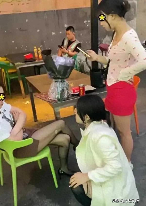3女子吃飯沒帶錢當大爺！「連環call男友人付款」反轉結局超尷尬