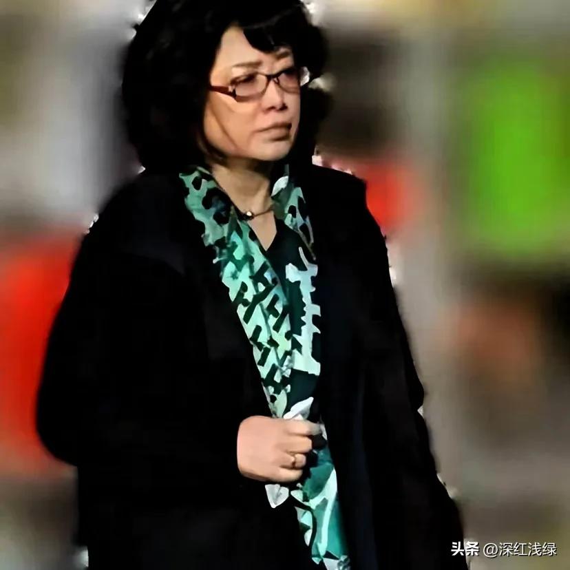 一代女神變殺價大媽！娛樂圈夫妻「不靠兒孫、不住豪宅」　「清醒養老生活曝」被讚爆