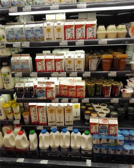 牛奶被爆「全是防腐劑」有毒恐致癌！專家呼籲：3種「假牛奶」絕對要少喝