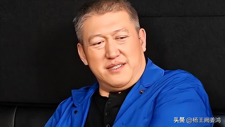 昔演壞人爆紅！資深男星晚年「身材發福、滿臉皺紋」　放棄藝人形象「在他手下打工」