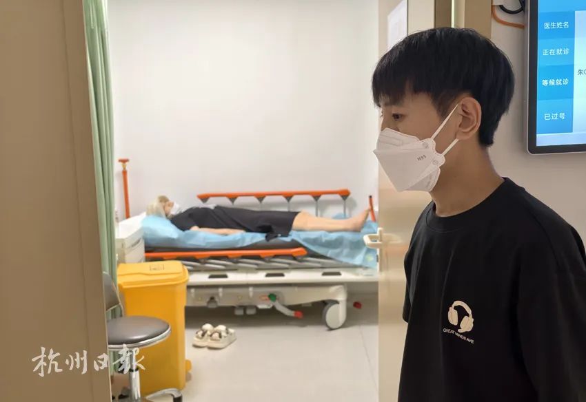 只剩3個月能活！他不顧反對「堅持與血癌女友登記」　「罹癌前模樣曝光」他忍淚拍婚照：永遠那麼美...