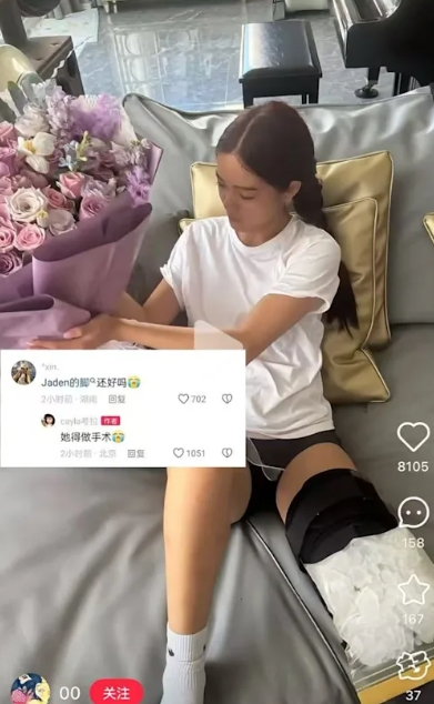 直播到一半！鍾麗緹接電話「17歲女兒出事了」嚇壞衝出門　狀況嚴重「緊急送醫開刀」