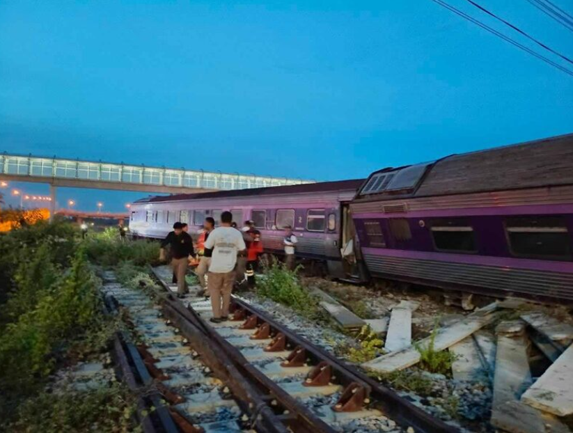 快訊／火車突然出軌！整列車「失控暴衝月台」現況曝光