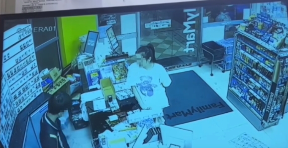 大鬧台中超商！女奧客砸酒瓶「怒噴店員啤酒」　她嗆只是手滑「全家不忍發聲了」