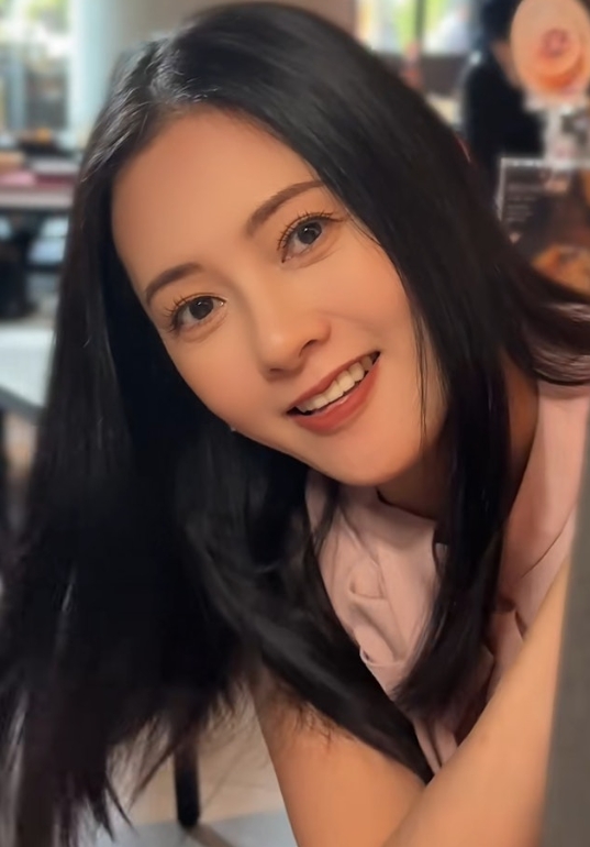 當年夢中女神！突淡出演藝圈「整個人腫好幾圈」　再現身「竟消風神回春」