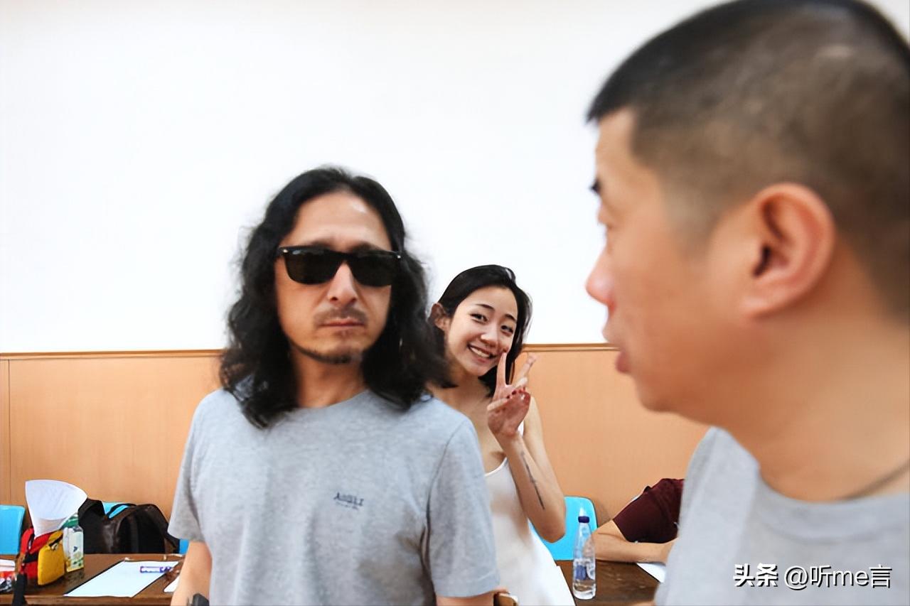 差25歲老少戀！32歲女星「挺孕肚養全家」租房度日　8年後「她徹底絕望」卻無人心疼：都是自找的...